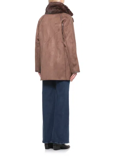 Betta Corradi Faux-fur Collar Double-breasted Coat In Brown