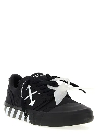 Off-white Round-toe Low-top Casual Shoes In Black