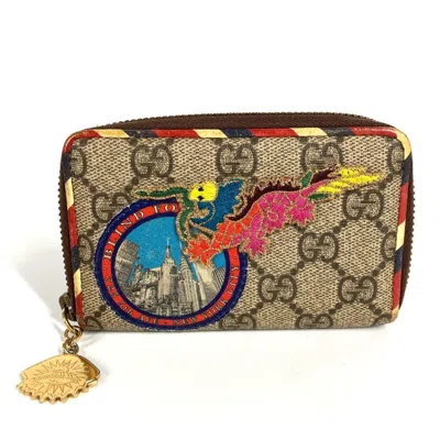 Pre-owned Gucci Gg Supreme Beige Multi-color Gg Supreme Coin Purse/coin Case ()