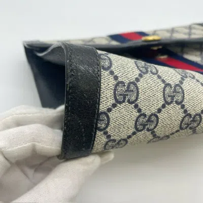 Pre-owned Gucci Sherry Line Navy Gg Supreme Leather Clutch Bag () In Blue