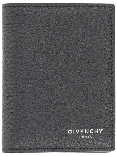 Givenchy Grain Leather Card Holder In Black