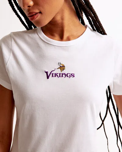 Abercrombie & Fitch Short-sleeve Minnesota Vikings Graphic Skimming Tee In White