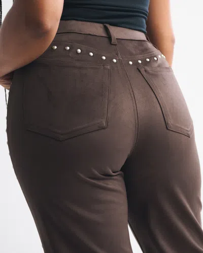 Abercrombie & Fitch Curve Love High Rise 90s Relaxed Vegan Suede Pant In Brown