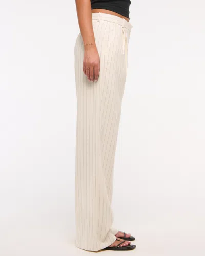 Abercrombie & Fitch A&f Sloane Low Rise Tailored Wide Leg Pant In White