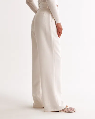 Abercrombie & Fitch Curve Love A&f Sloane Low Rise Tailored Wide Leg Pant In Yellow