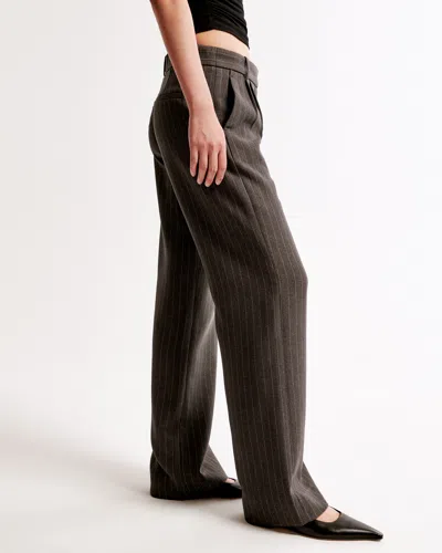 Abercrombie & Fitch A&f Sloane Low Rise Tailored Wide Leg Pant In Brown