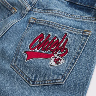 Abercrombie & Fitch Curve Love High Rise 90s Relaxed Kansas City Chiefs Embroidered Jean