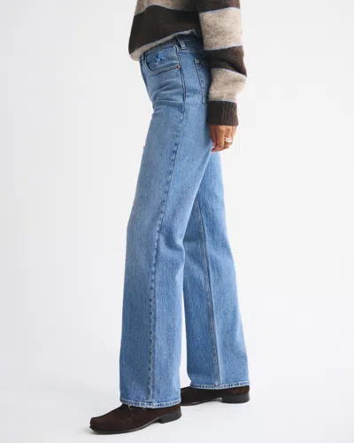 Abercrombie & Fitch Curve Love High Rise 90s Relaxed Detroit Lions Embroidered Jean In Blue