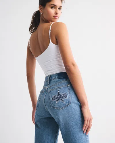 Abercrombie & Fitch High Rise 90s Relaxed Dallas Cowboys Embroidered Jean