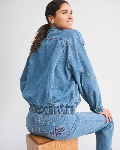 Abercrombie & Fitch High Rise 90s Relaxed Dallas Cowboys Embroidered Jean