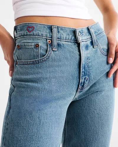 Abercrombie & Fitch Mid Rise 90s Straight Heart Embroidered Jean