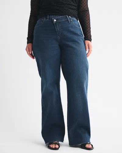 Abercrombie & Fitch Curve Love High Rise 90s Relaxed Crossover Waistband Jean In Blue