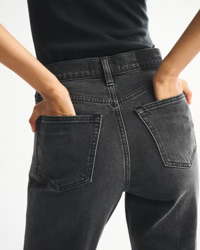 Abercrombie & Fitch Ultra High Rise 90s Straight Jean In Black