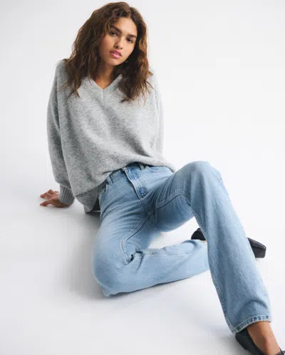 Abercrombie & Fitch Ultra High Rise 90s Straight Jean