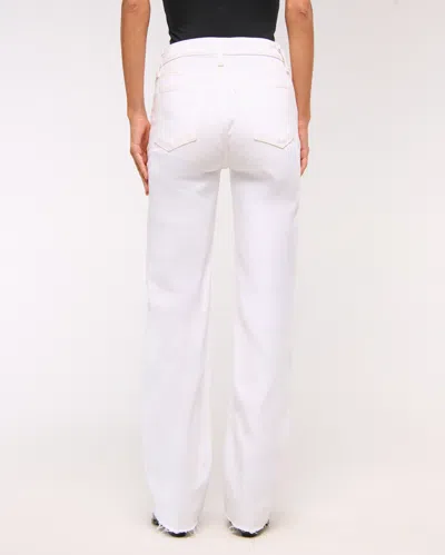 Abercrombie & Fitch High Rise 90s Relaxed Jean In White