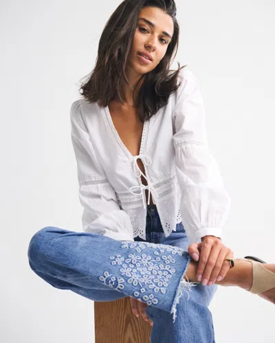 Abercrombie & Fitch Curve Love High Rise 90s Relaxed Cutwork Embroidered Jean