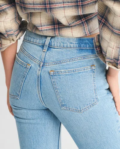 Abercrombie & Fitch Mid Rise 90s Straight Jean In Blue