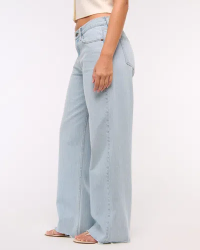 Abercrombie & Fitch Curve Love Low Rise Ultra Loose Jean