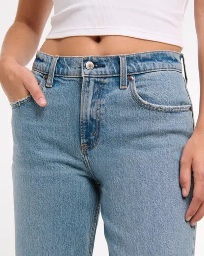 Abercrombie & Fitch Curve Love Mid Rise 90s Straight Cuffed Hem Jean In Blue