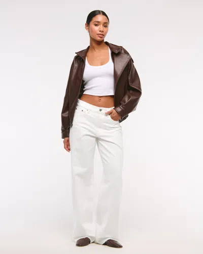 Abercrombie & Fitch Low Rise Ultra Loose Jean In White