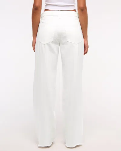 Abercrombie & Fitch Low Rise Ultra Loose Jean In White