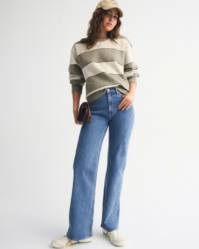 Abercrombie & Fitch High Rise 90s Relaxed Jean In Blue