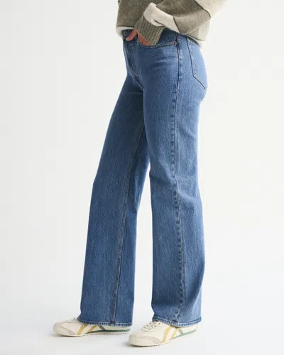 Abercrombie & Fitch High Rise 90s Relaxed Jean In Blue
