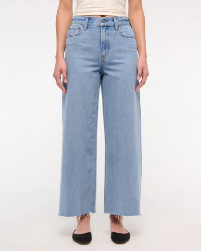 Abercrombie & Fitch High Rise Cropped Wide Leg Jean
