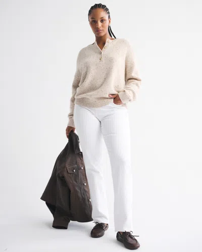 Abercrombie & Fitch Curve Love Mid Rise 90s Straight Jean In White