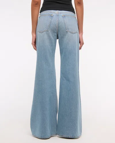 Abercrombie & Fitch Mid Rise Baggy Bootcut Jean