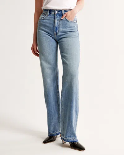 Abercrombie & Fitch High Rise 90s Relaxed Jean In Blue