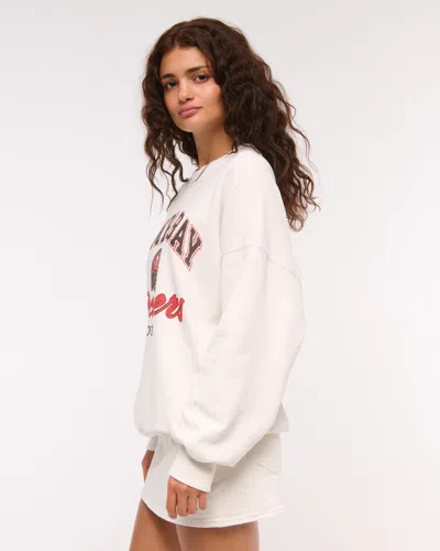 Abercrombie & Fitch Tampa Bay Buccaneers  Sunday Crew In White