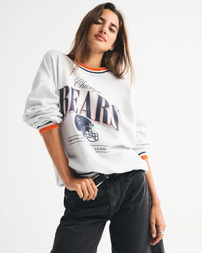 Abercrombie & Fitch Chicago Bears  Sunday Crew