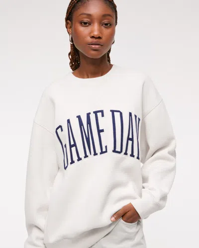 Abercrombie & Fitch Game Day  Sunday Crew In White