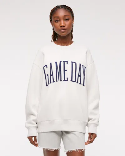 Abercrombie & Fitch Game Day  Sunday Crew In White