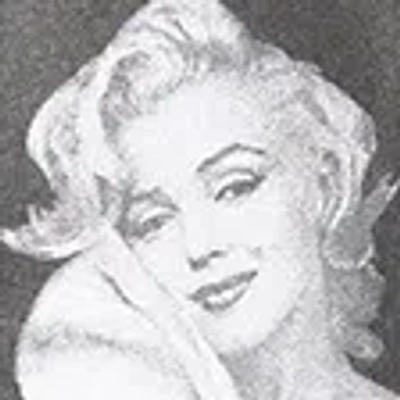 Abercrombie & Fitch Marilyn Monroe  Sunday Crew In White