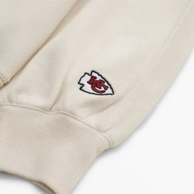 Abercrombie & Fitch Kansas City Chiefs Graphic Oversized Sunday Crew In White