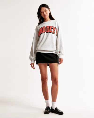 Abercrombie & Fitch Cincinnati Bengals Graphic Oversized Sunday Crew In White