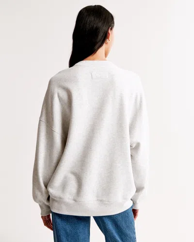 Abercrombie & Fitch Los Angeles Rams Graphic Oversized Sunday Crew