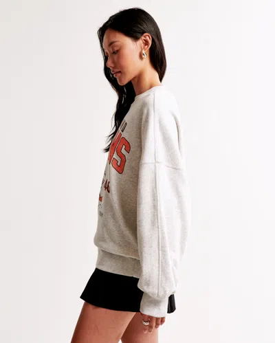 Abercrombie & Fitch Cleveland Browns Graphic Oversized Sunday Crew
