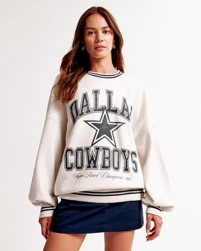 Abercrombie & Fitch Dallas Cowboys Graphic Oversized Sunday Crew