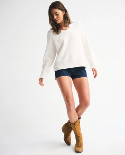 Abercrombie & Fitch Fringe Dad V-neck Sweater In White