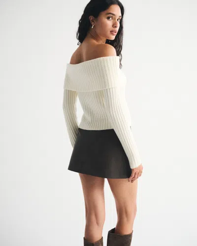 Abercrombie & Fitch Ribbed Foldover Off-the-shoulder Sweater In White