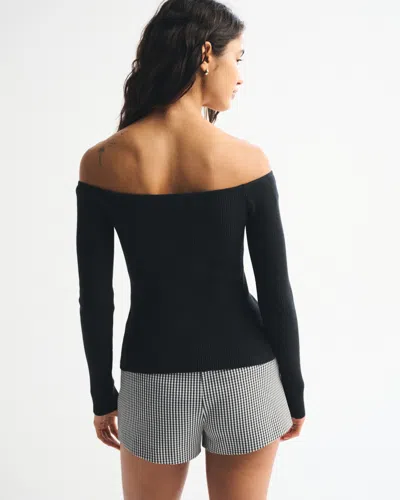Abercrombie & Fitch Off-the-shoulder Button-through Top In Black