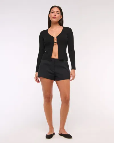 Abercrombie & Fitch Curve Love Low Rise Micro Tailored Short In Black