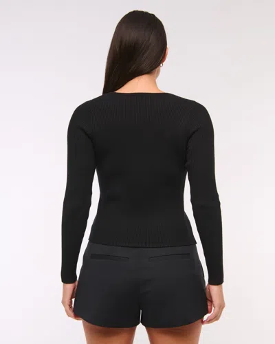 Abercrombie & Fitch Curve Love Low Rise Micro Tailored Short In Black