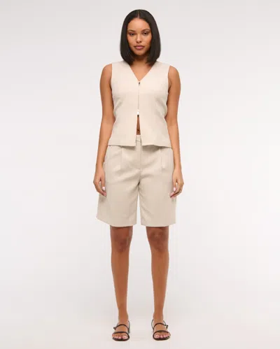 Abercrombie & Fitch Mid Rise Bermuda Short In Gray