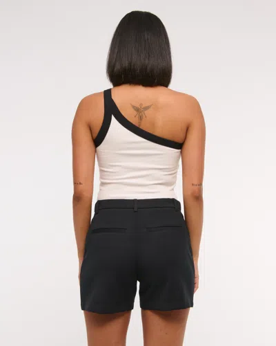 Abercrombie & Fitch A&f Sloane Low Rise Tailored Short In Black