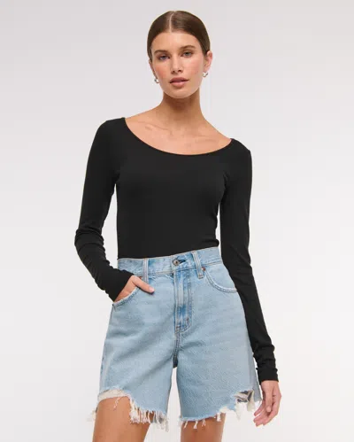 Abercrombie & Fitch High Rise Loose Short In White