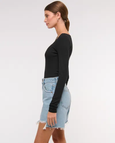 Abercrombie & Fitch High Rise Loose Short In White